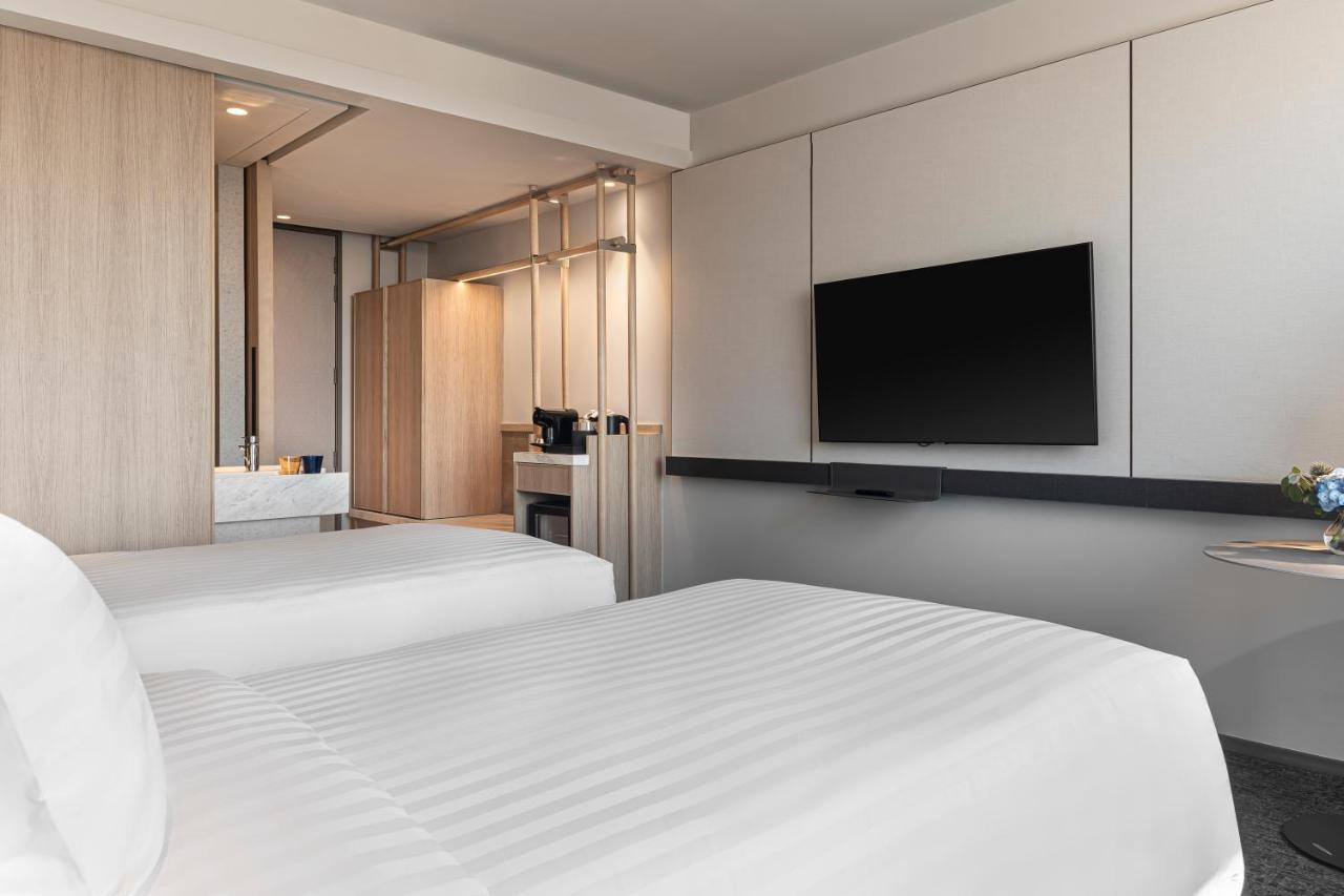Novotel Bangkok Future Park Rangsit Патхумтхані Екстер'єр фото