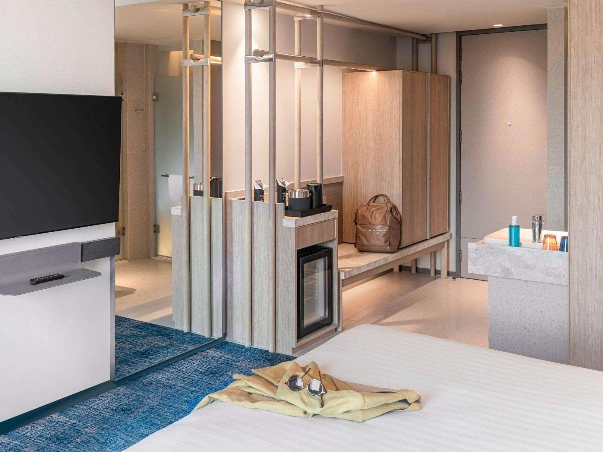 Novotel Bangkok Future Park Rangsit Патхумтхані Екстер'єр фото