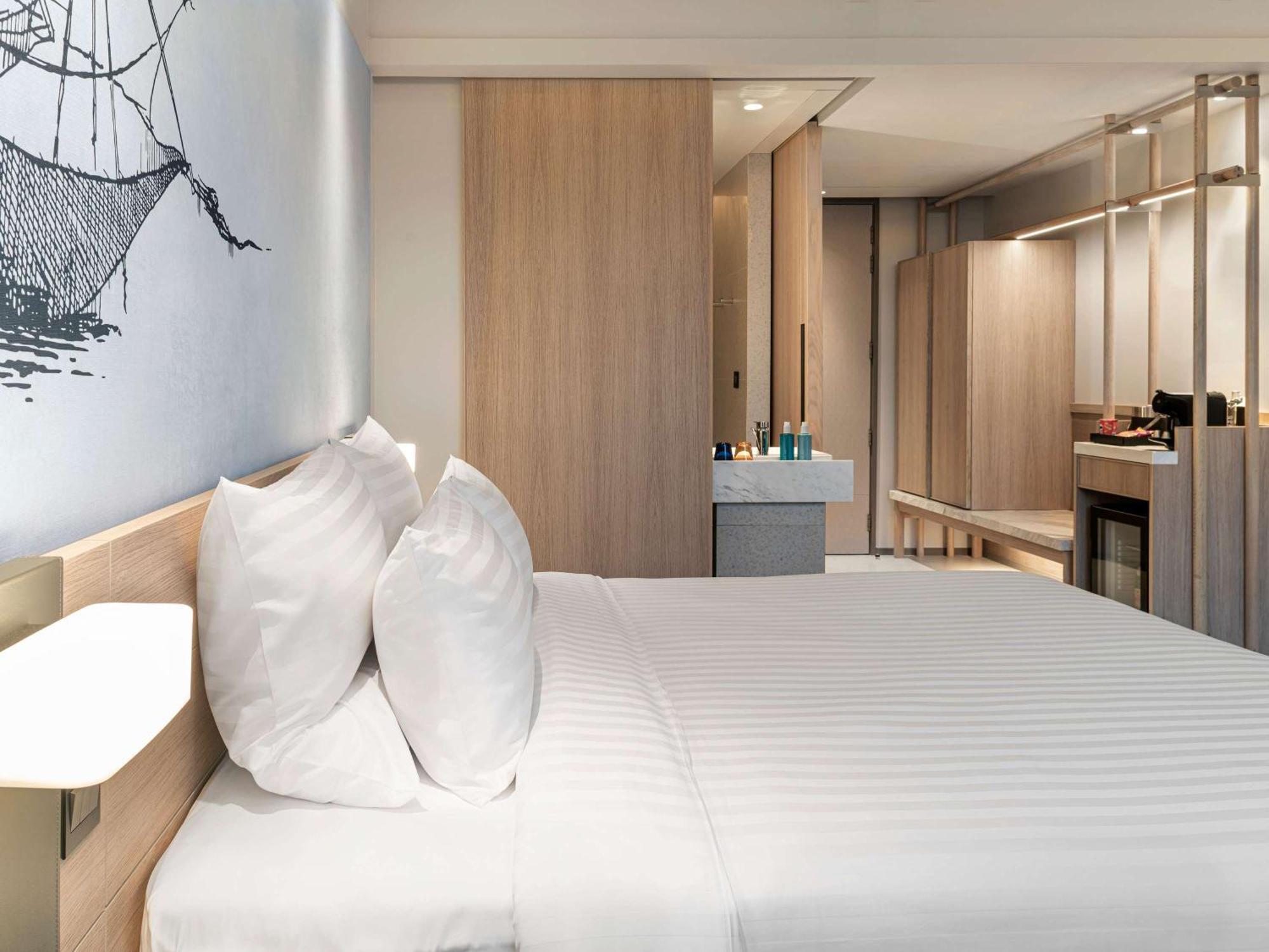 Novotel Bangkok Future Park Rangsit Патхумтхані Екстер'єр фото